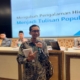 ahmad rifa'i rif'an penulis best seller nasional sedang mengisi seminar di persada uad